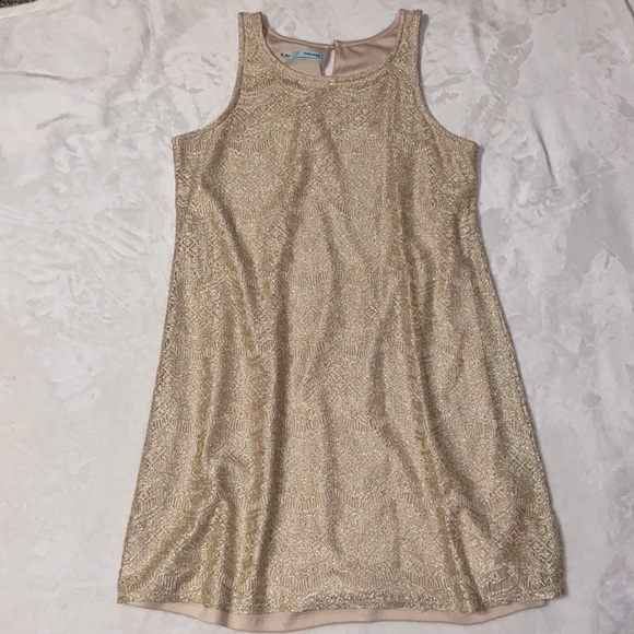 Gold Dress 🌟 - Picture 2 of 4